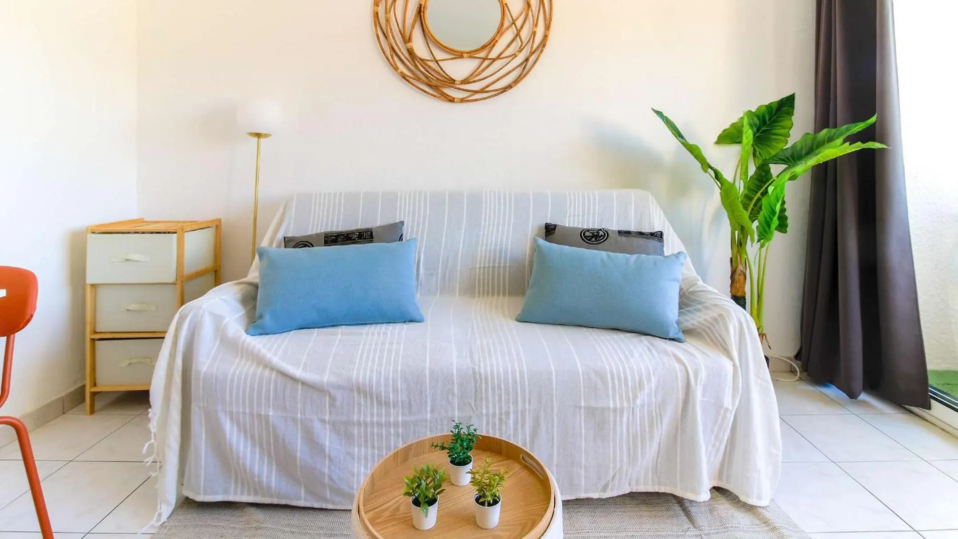 Select'Sohome - Studio Au Coeur Du Lavandou A Deux Pas De La Plage Et Du Marche Provencal ! - Horizons-75 Le Lavandou 0*,